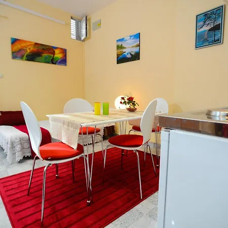 Lbo Apartment